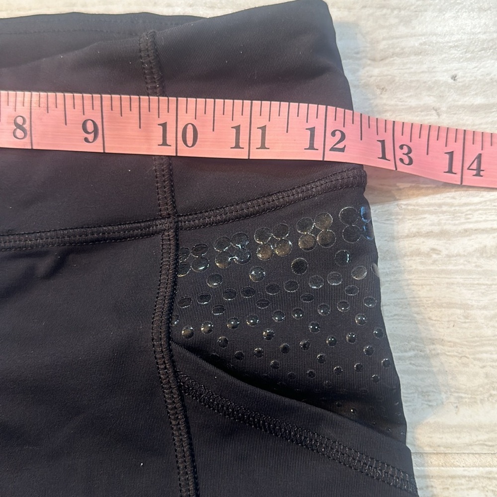 Lululemon women’s bike shorts with pockets sz4 - Picture 10 of 12